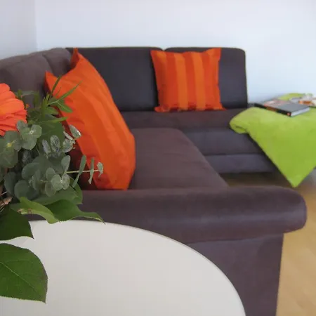 Ferienwohnung-vs Apartment